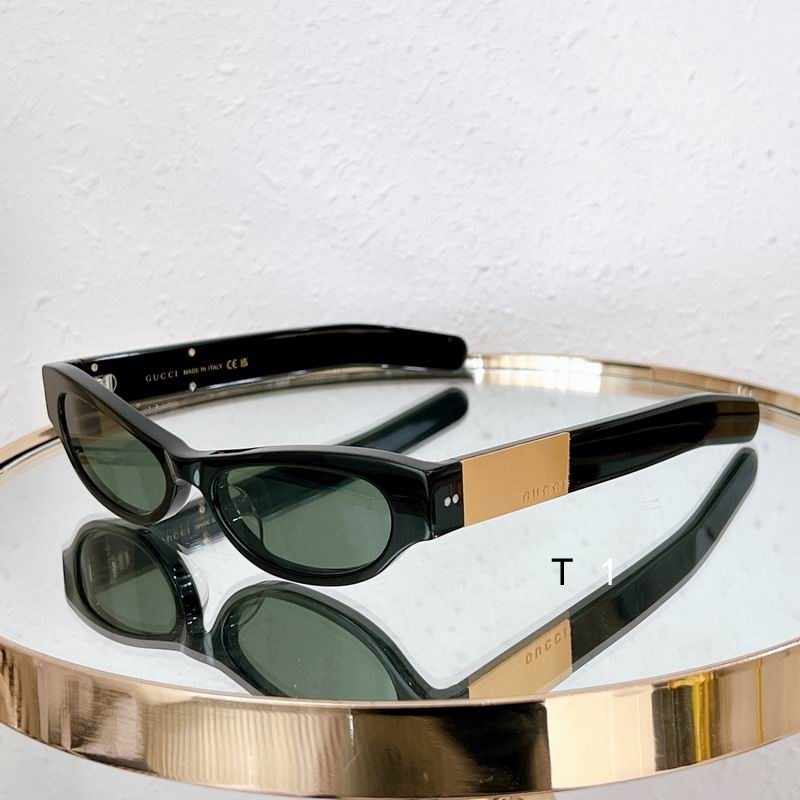 Gucci Sunglasses 632